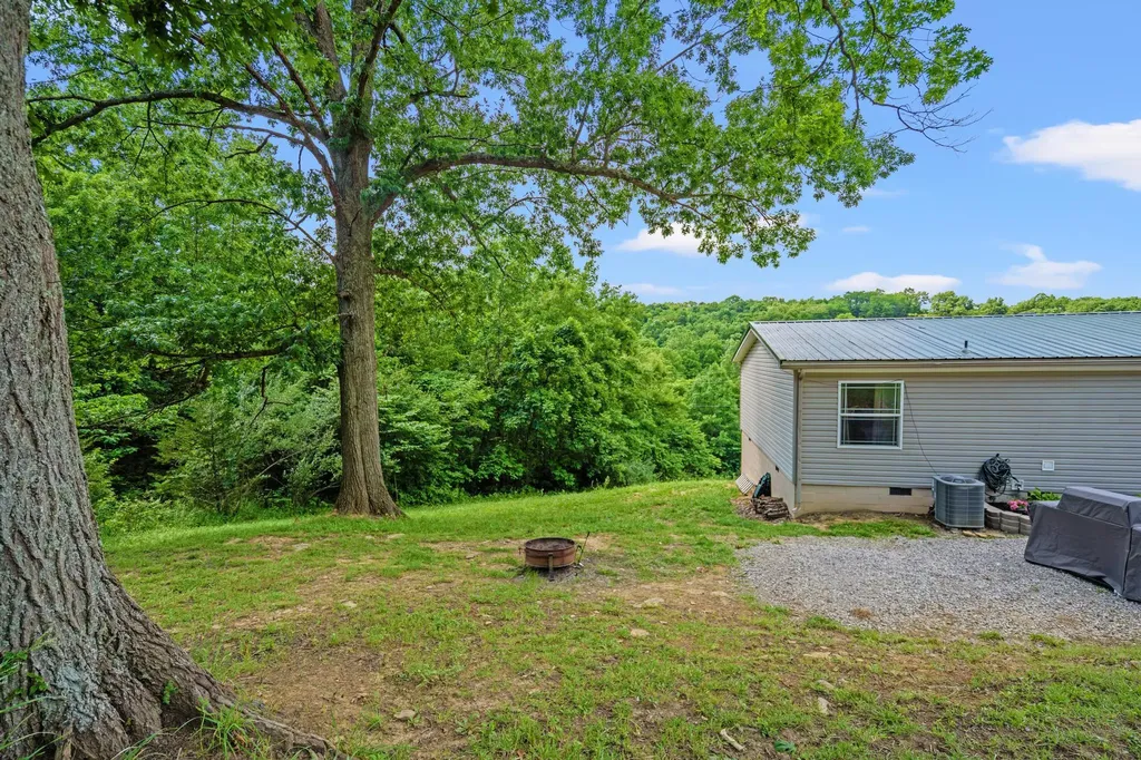 10279 U.s. 27 Berry KY 41003