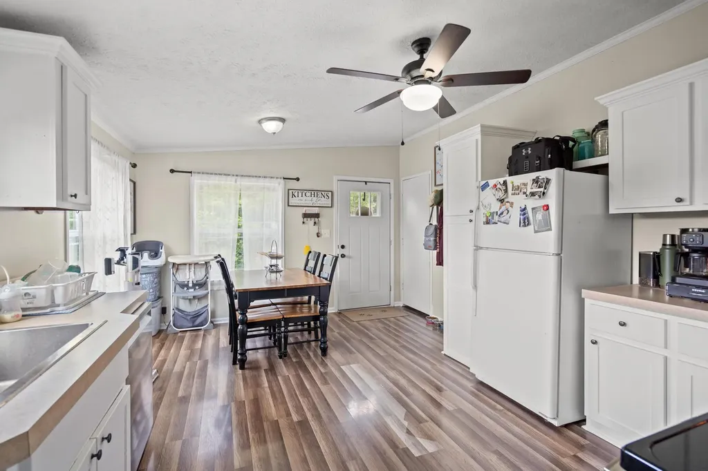 10279 U.s. 27 Berry KY 41003