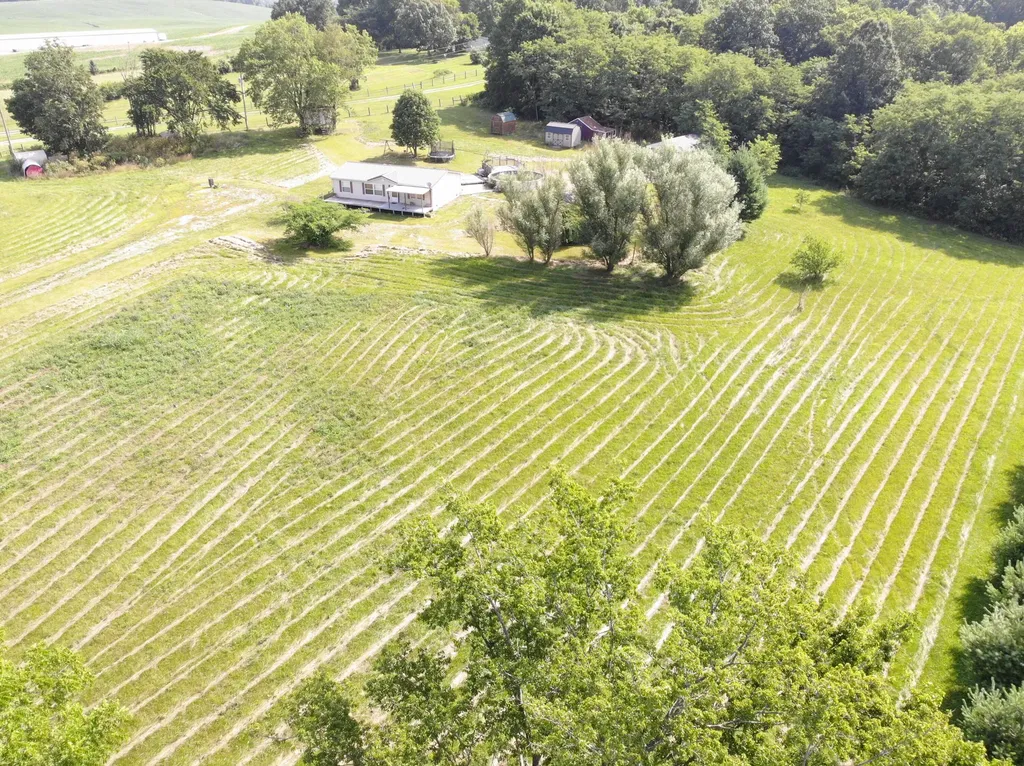 1330 Robinson Road Cynthiana KY 41031