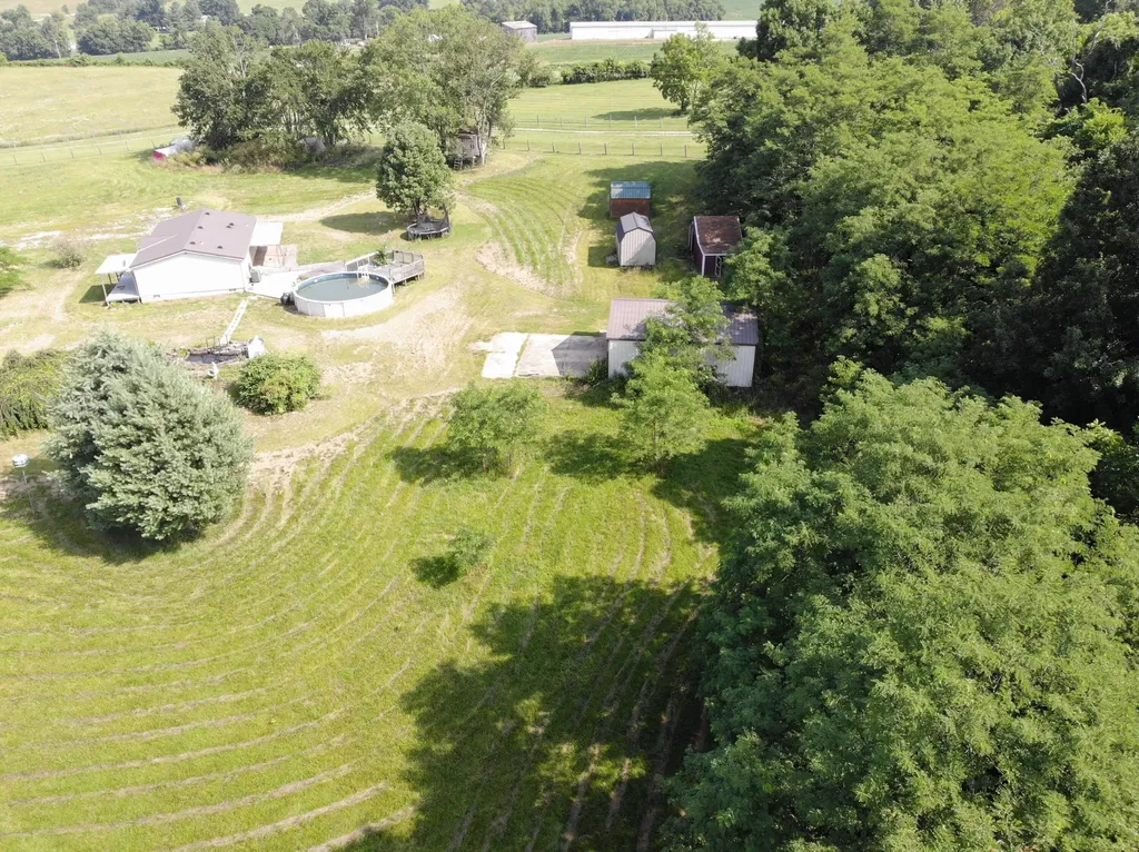 1330 Robinson Road Cynthiana KY 41031
