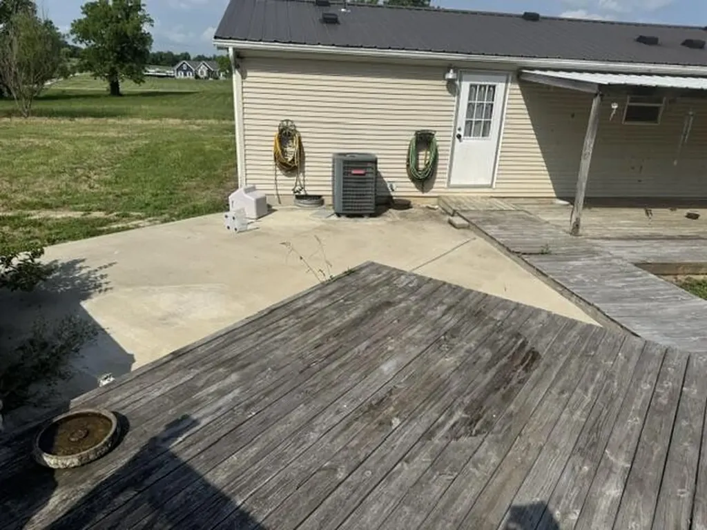 1330 Robinson Road Cynthiana KY 41031