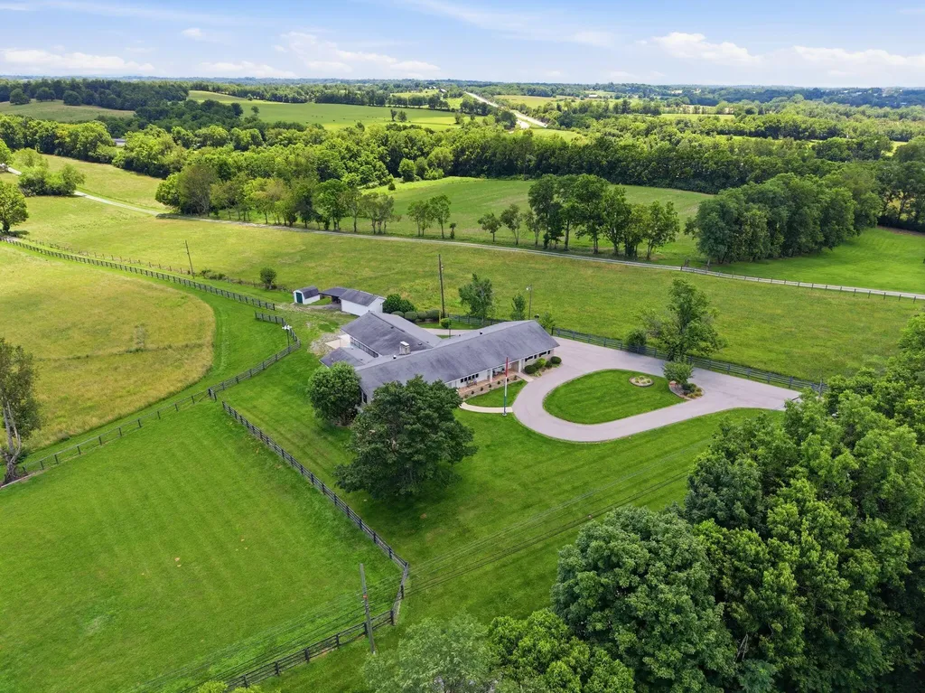 2509 Mount Sterling Road Winchester KY 40391