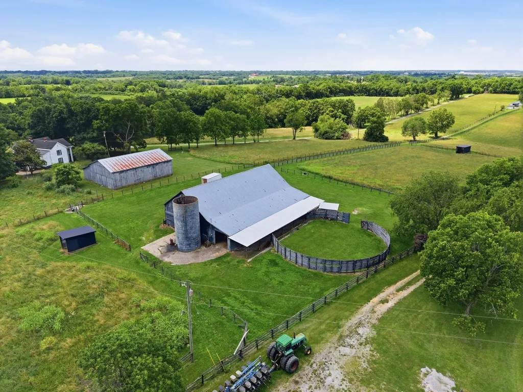 2509 Mount Sterling Road Winchester KY 40391