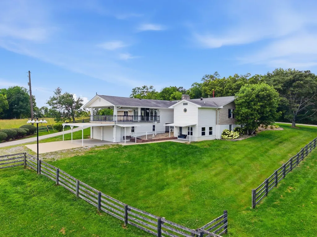 2509 Mount Sterling Road Winchester KY 40391