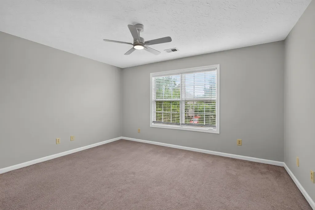 544 Hadlow Street Lexington KY 40503