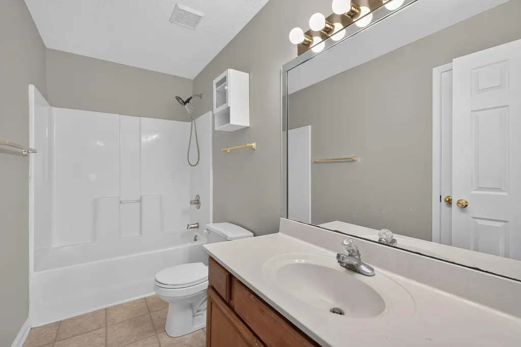 544 Hadlow Street Lexington KY 40503