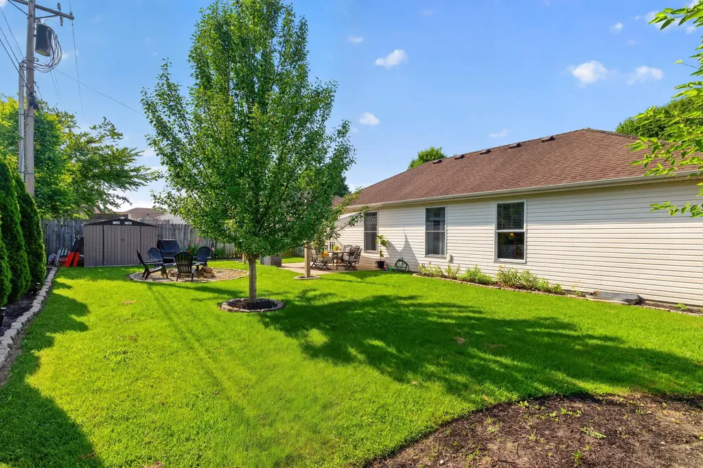 913 Pinoak Drive Nicholasville KY 40356