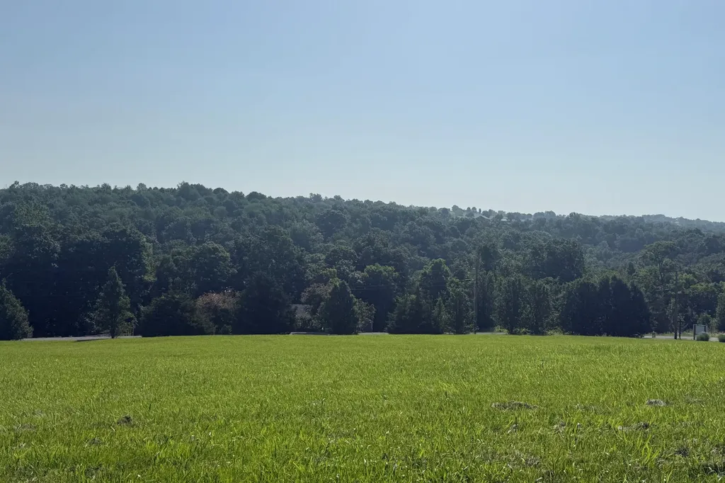 387 Donmar Drive Lancaster KY 40444