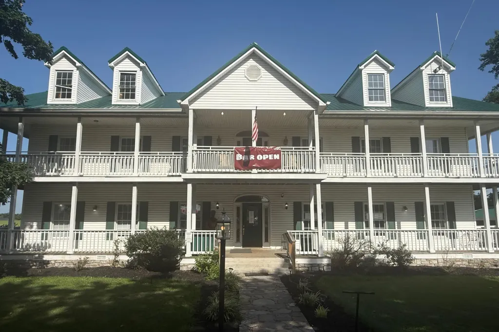 387 Donmar Drive Lancaster KY 40444