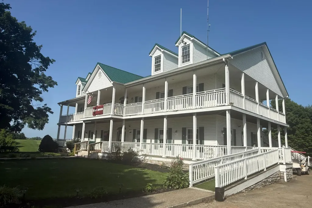 387 Donmar Drive Lancaster KY 40444