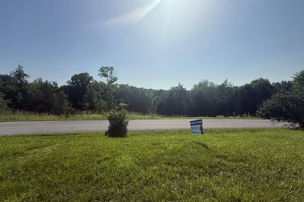 387 Donmar Drive Lancaster KY 40444