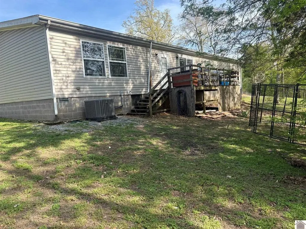 243 Washburn Road Benton KY 42025
