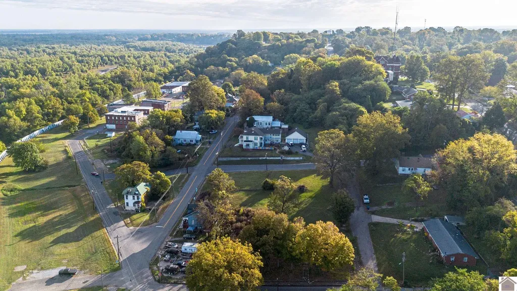 219 Clinton Street Hickman KY 42050