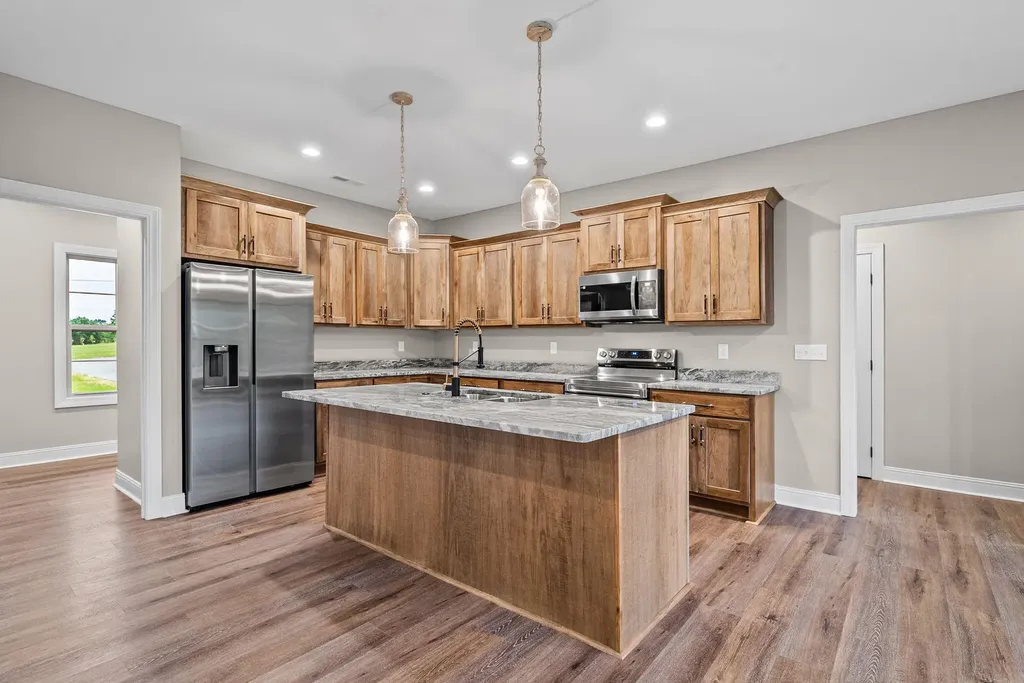 445 N 445 N Ridge Dr Drive Hopkinsville KY 42240