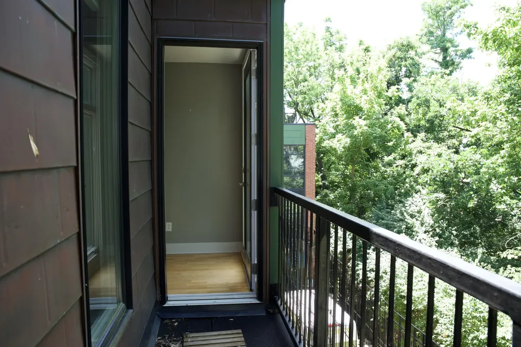 622 W Main Street Lexington KY 40508