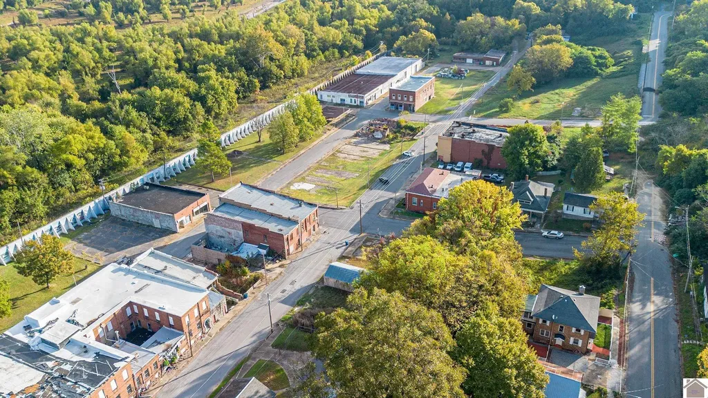 213 Clinton Street Hickman KY 42050