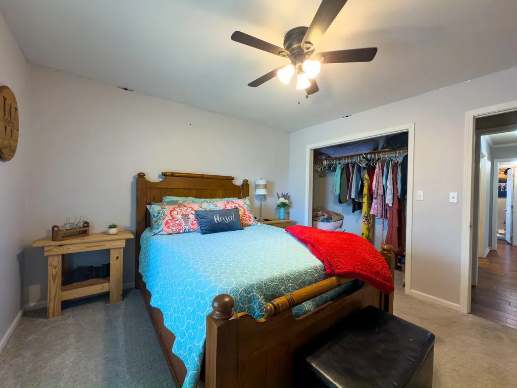 1717 N Friendship Road Paducah KY 42001
