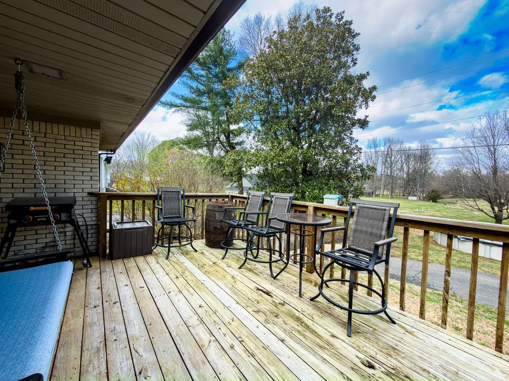 1717 N Friendship Road Paducah KY 42001