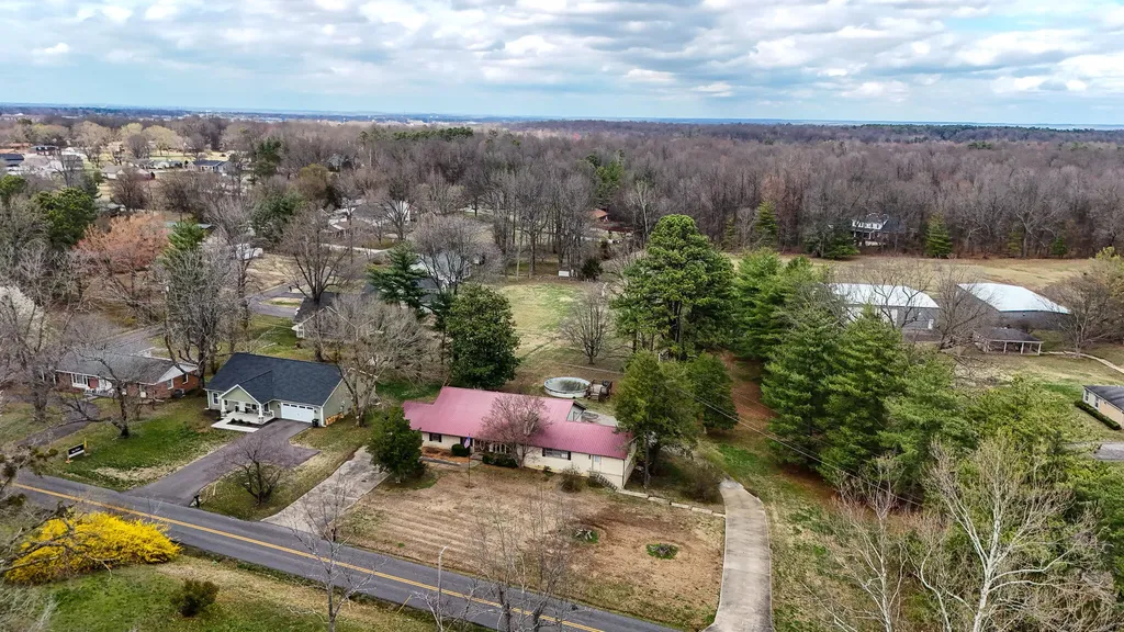 1717 N Friendship Road Paducah KY 42001