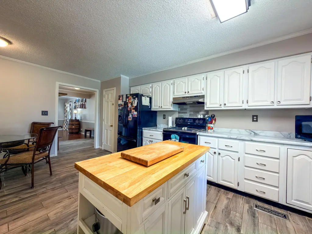 1717 N Friendship Road Paducah KY 42001