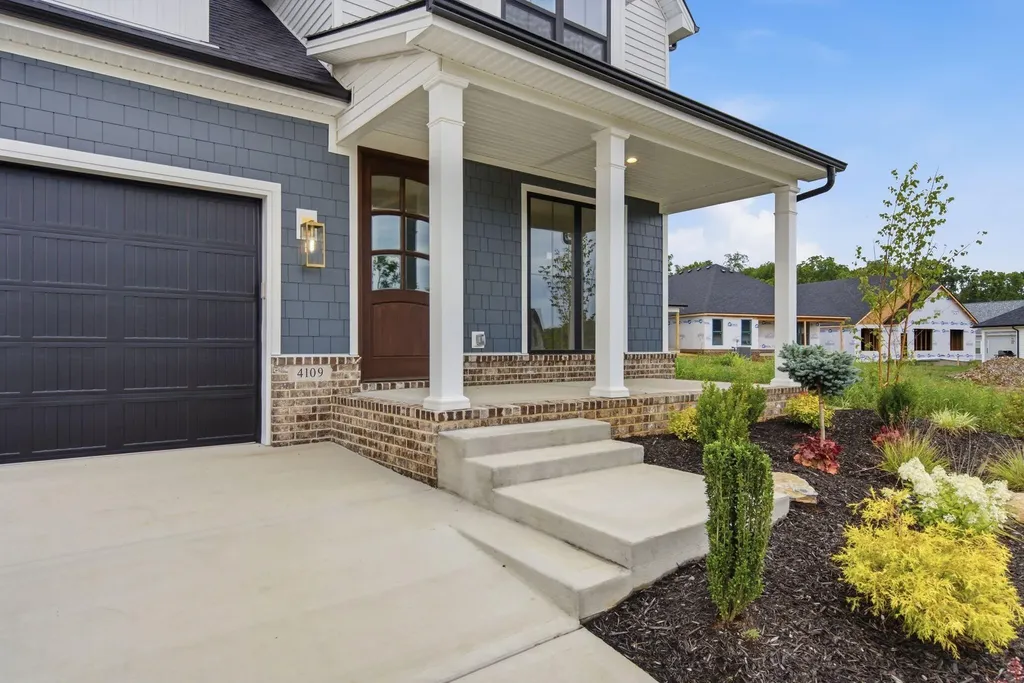 4109 Meadowlark Road Lexington KY 40509