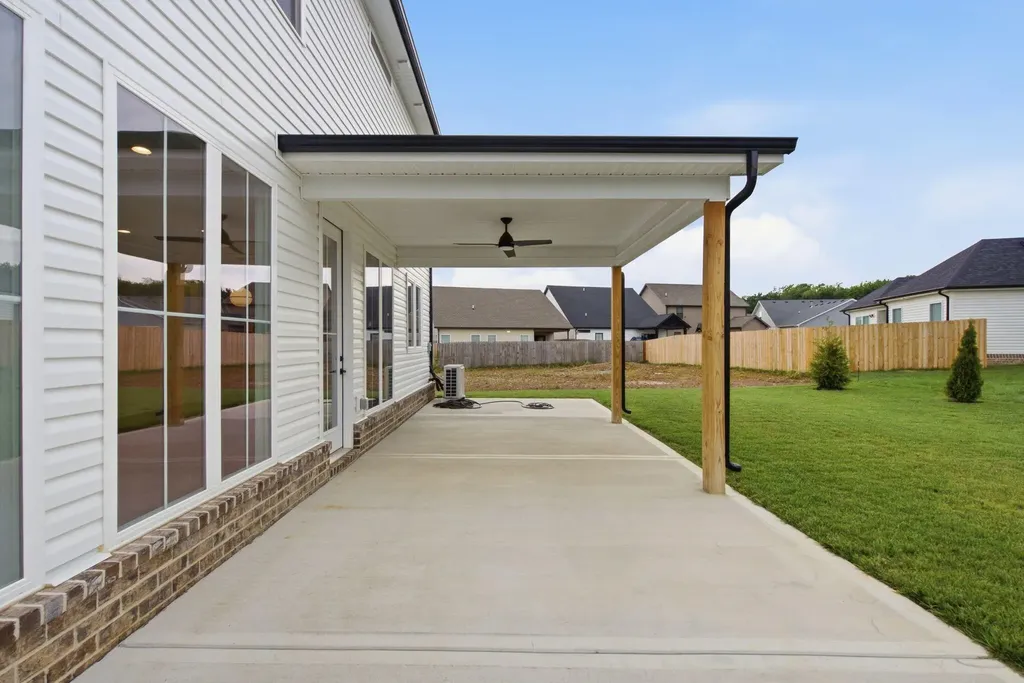 4109 Meadowlark Road Lexington KY 40509