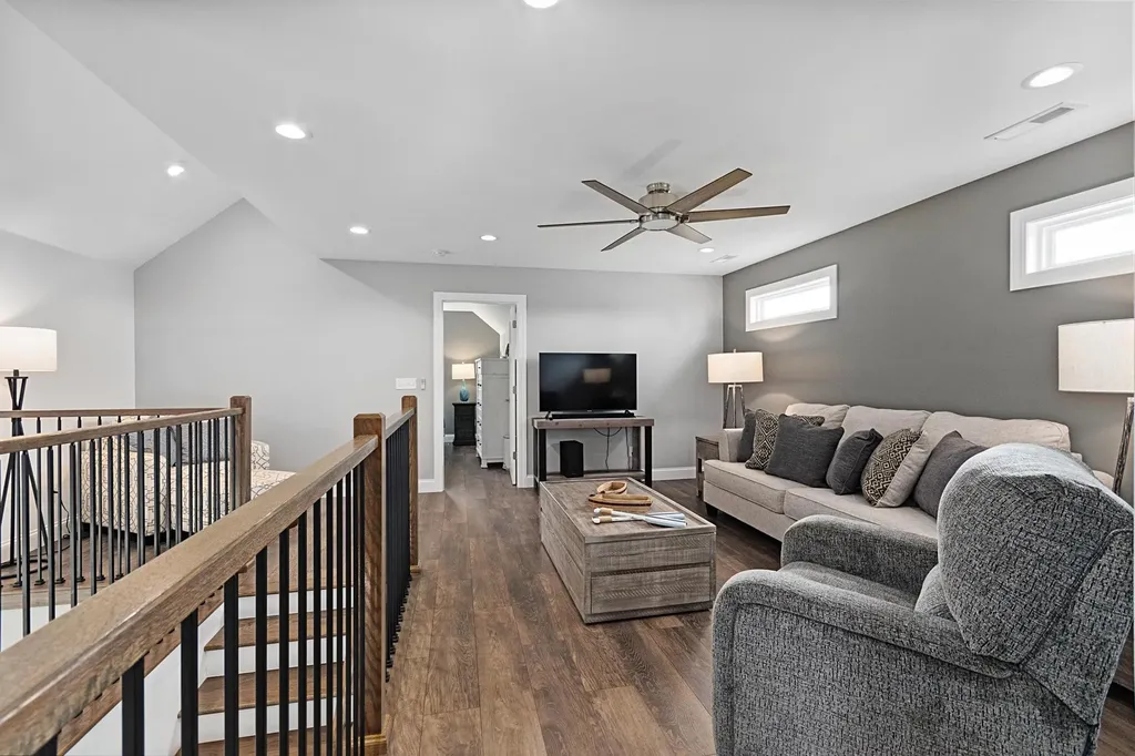 369 Sherwood Drive Gilbertsville KY 42044
