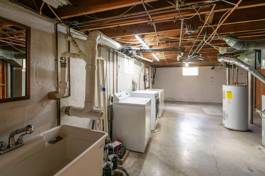 596 Saint Anthony Drive Lexington KY 40505