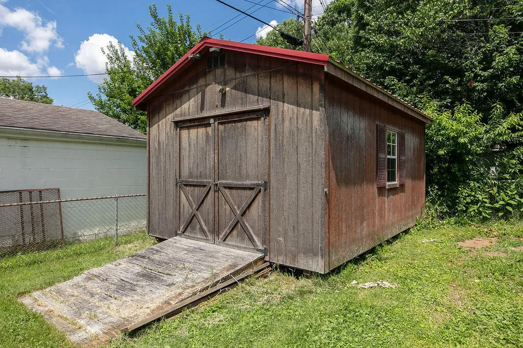 596 Saint Anthony Drive Lexington KY 40505