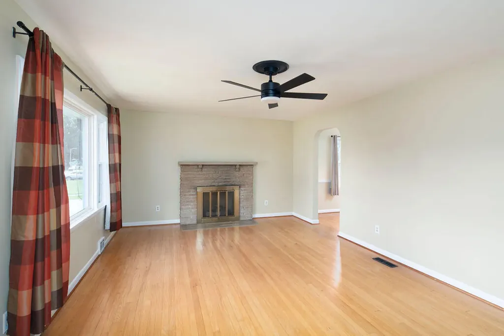 596 Saint Anthony Drive Lexington KY 40505