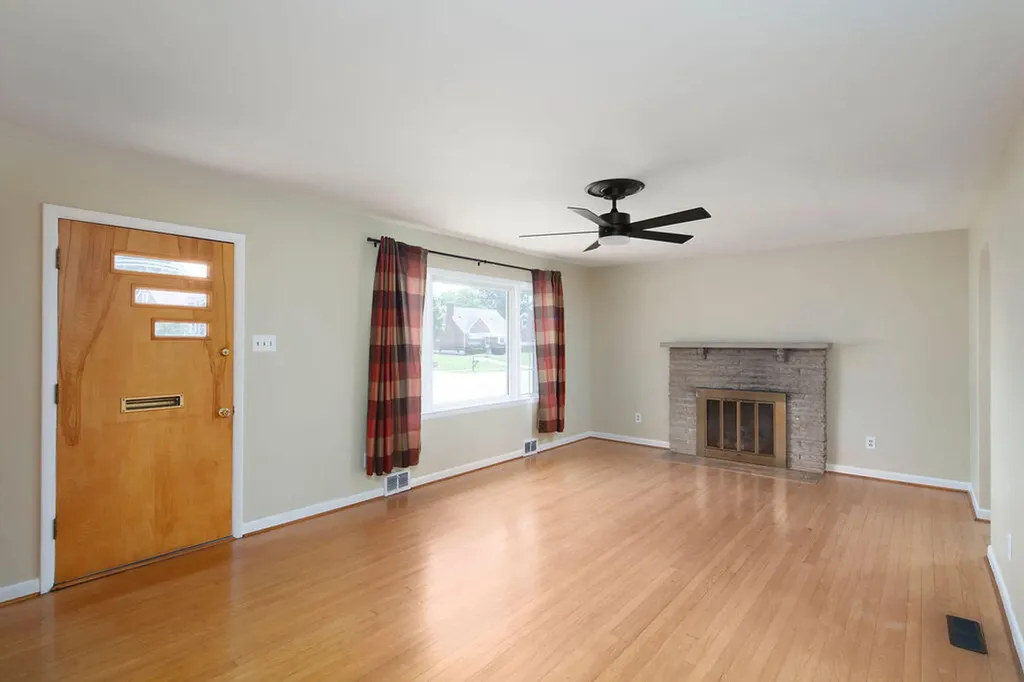 596 Saint Anthony Drive Lexington KY 40505