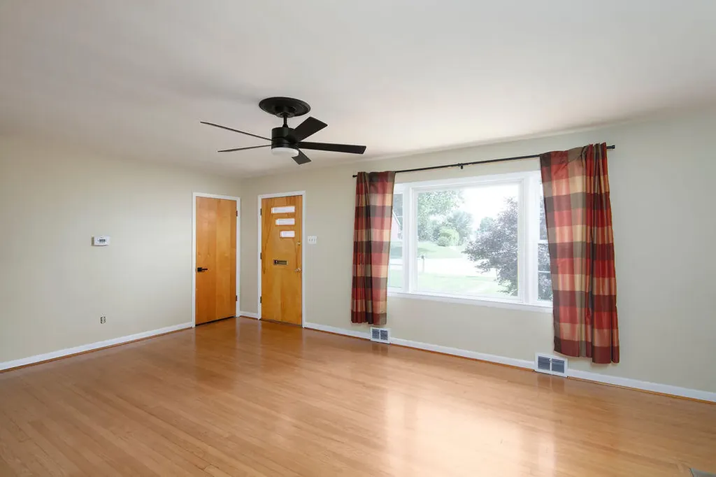 596 Saint Anthony Drive Lexington KY 40505