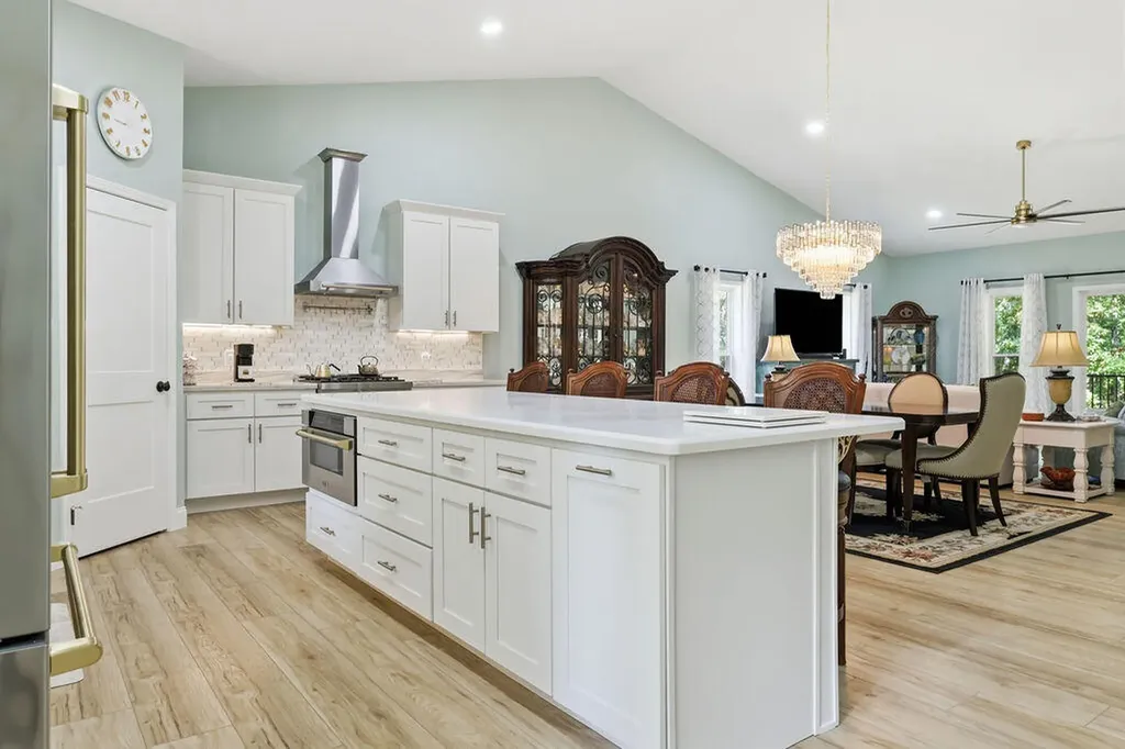 145 Serenity Village Benton KY 42025
