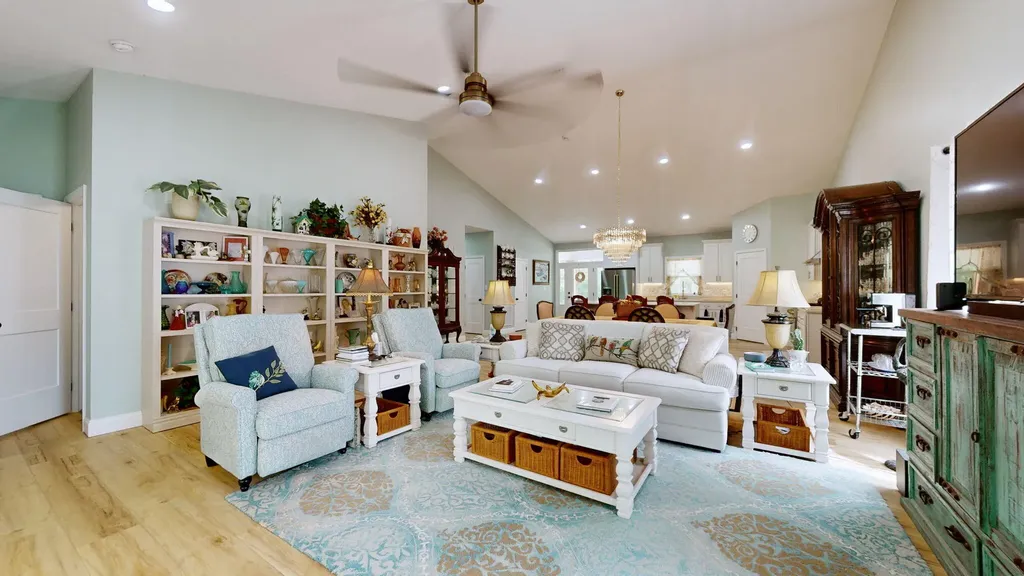 145 Serenity Village Benton KY 42025