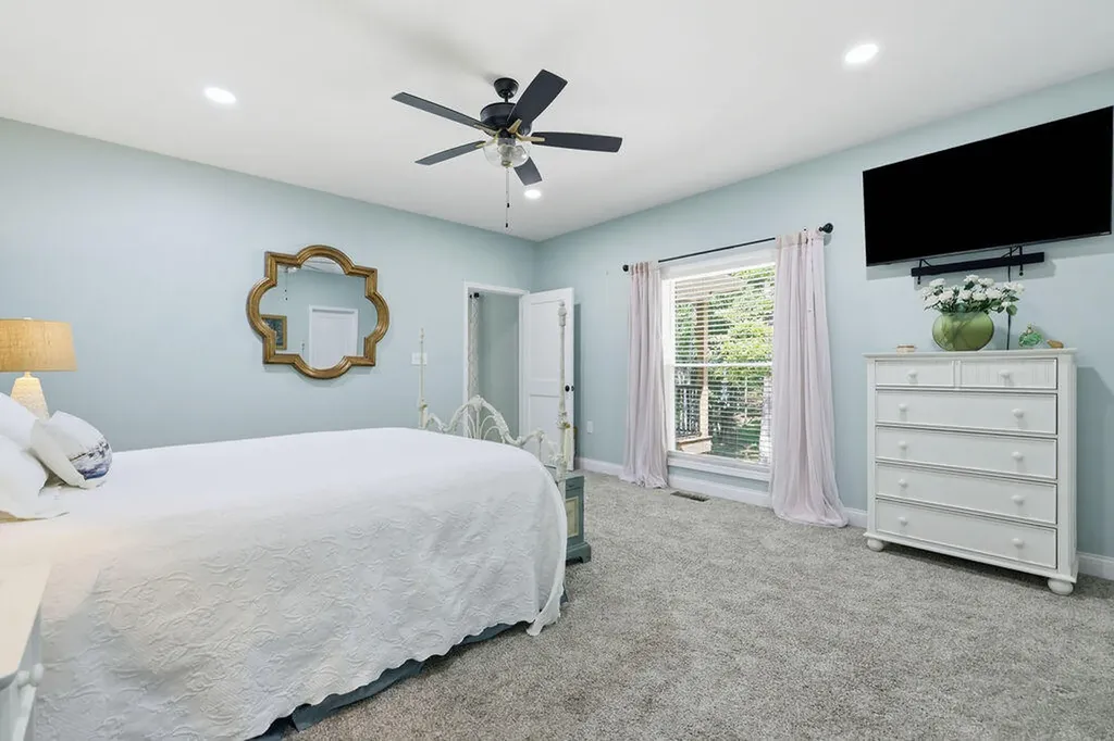 145 Serenity Village Benton KY 42025