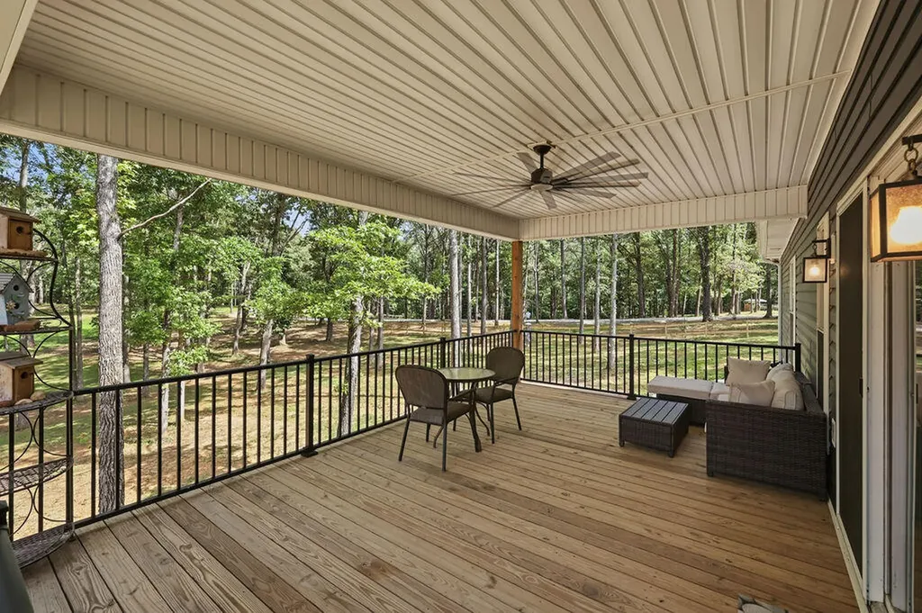 145 Serenity Village Benton KY 42025