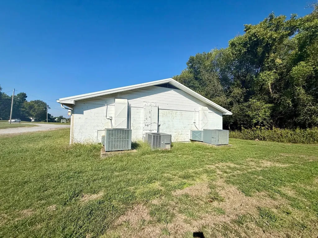 906 Wickliffe Road Wickliffe KY 42087