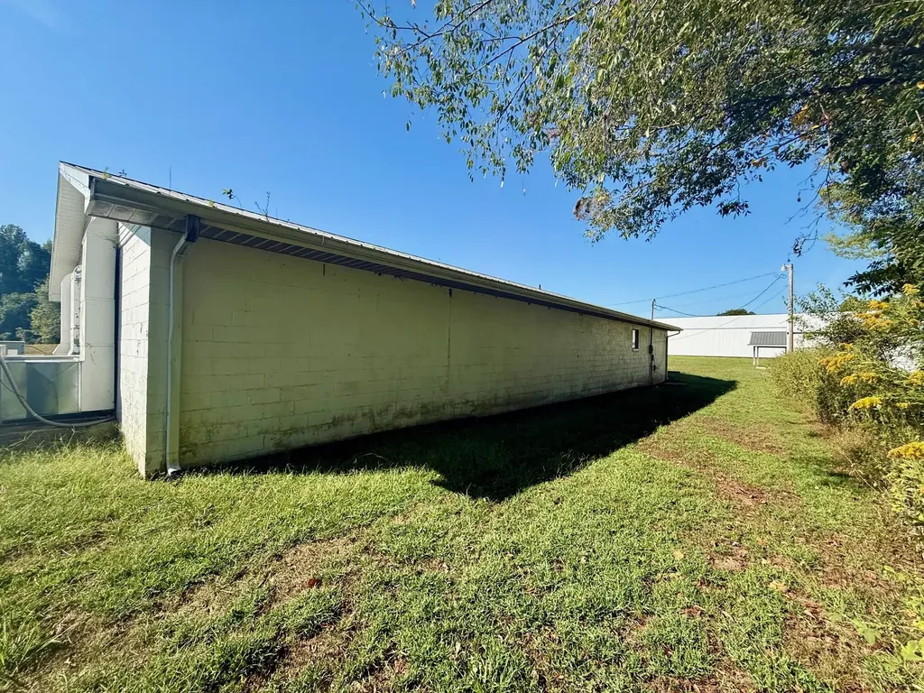 906 Wickliffe Road Wickliffe KY 42087