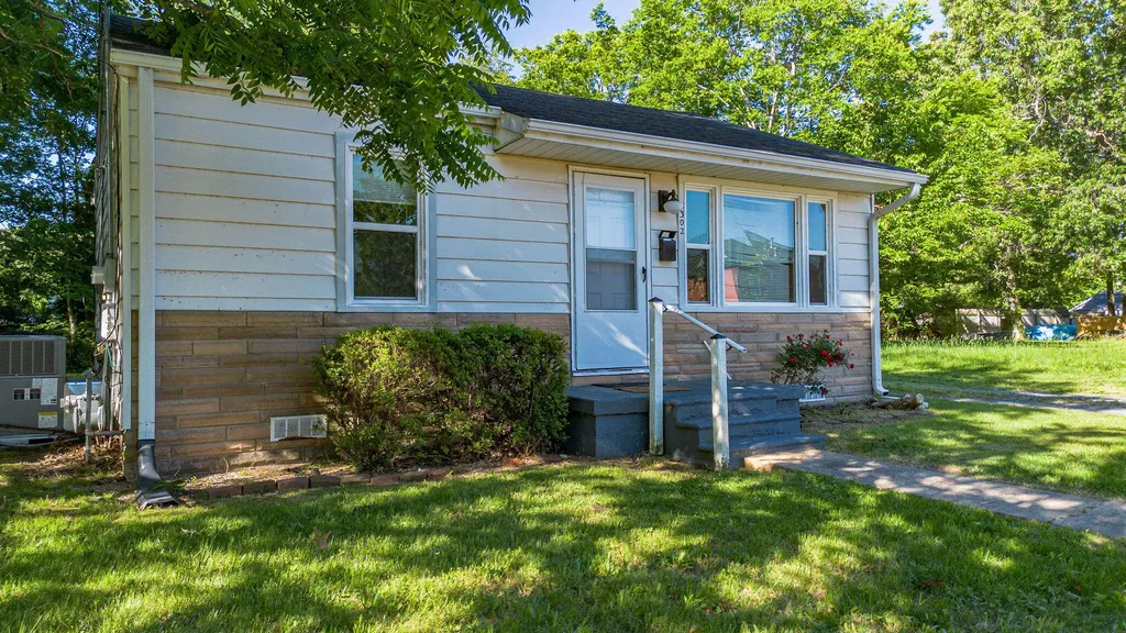 2302 S 25th Street Paducah KY 42003