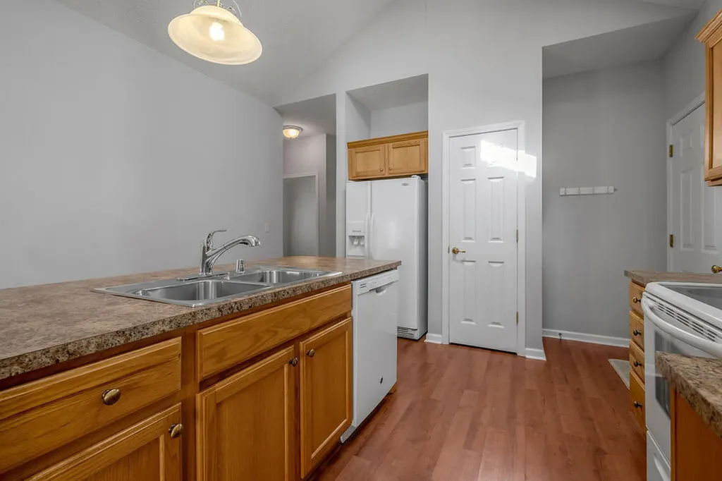 552 Goldon Trophy Trail Lexington KY 40514