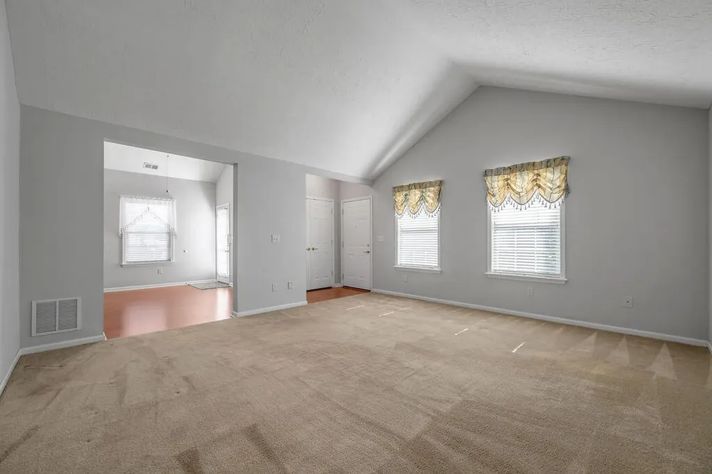 552 Goldon Trophy Trail Lexington KY 40514