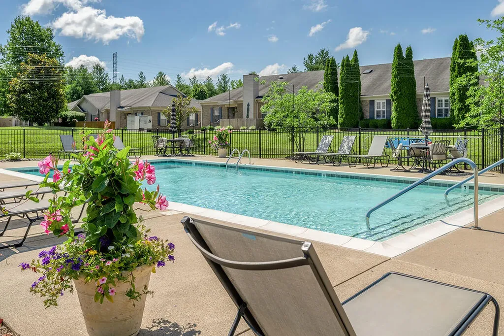 552 Goldon Trophy Trail Lexington KY 40514