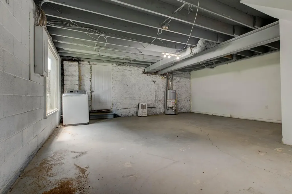 125 Howard Avenue Mt Sterling KY 40353