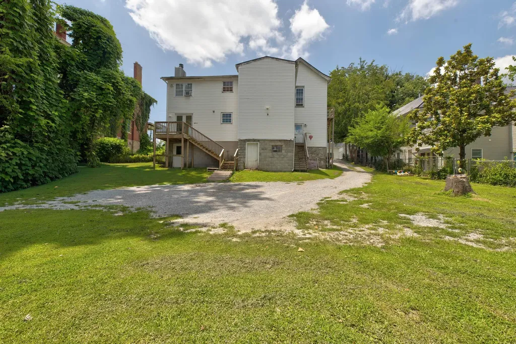 125 Howard Avenue Mt Sterling KY 40353