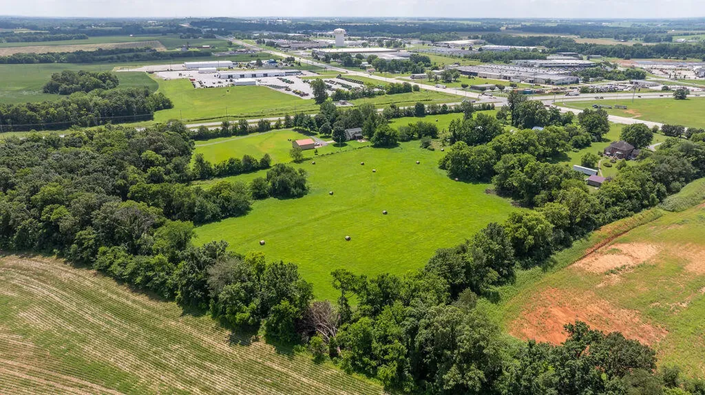 2450 Pembroke Road Hopkinsville KY 42240