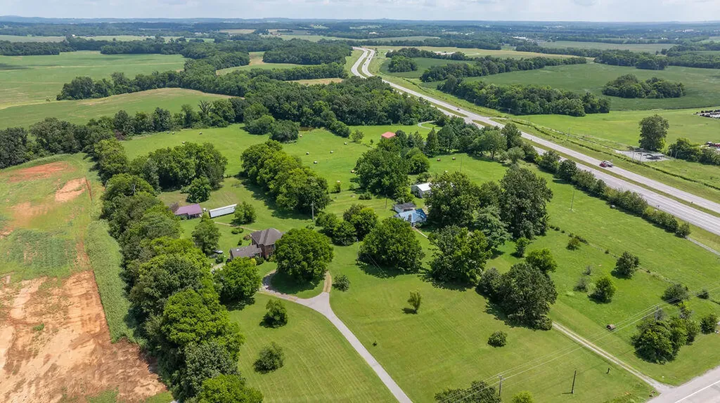 2450 Pembroke Road Hopkinsville KY 42240