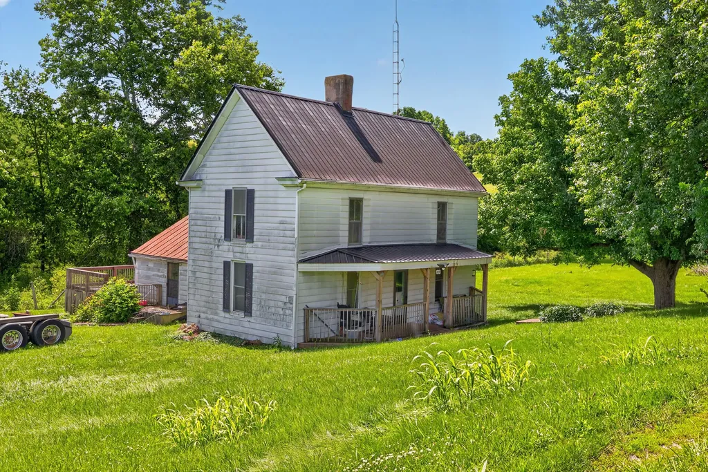 2770 Deep Creek Road Perryville KY 40468