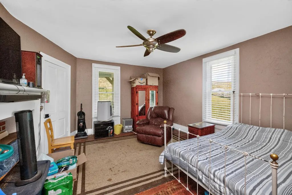 2770 Deep Creek Road Perryville KY 40468