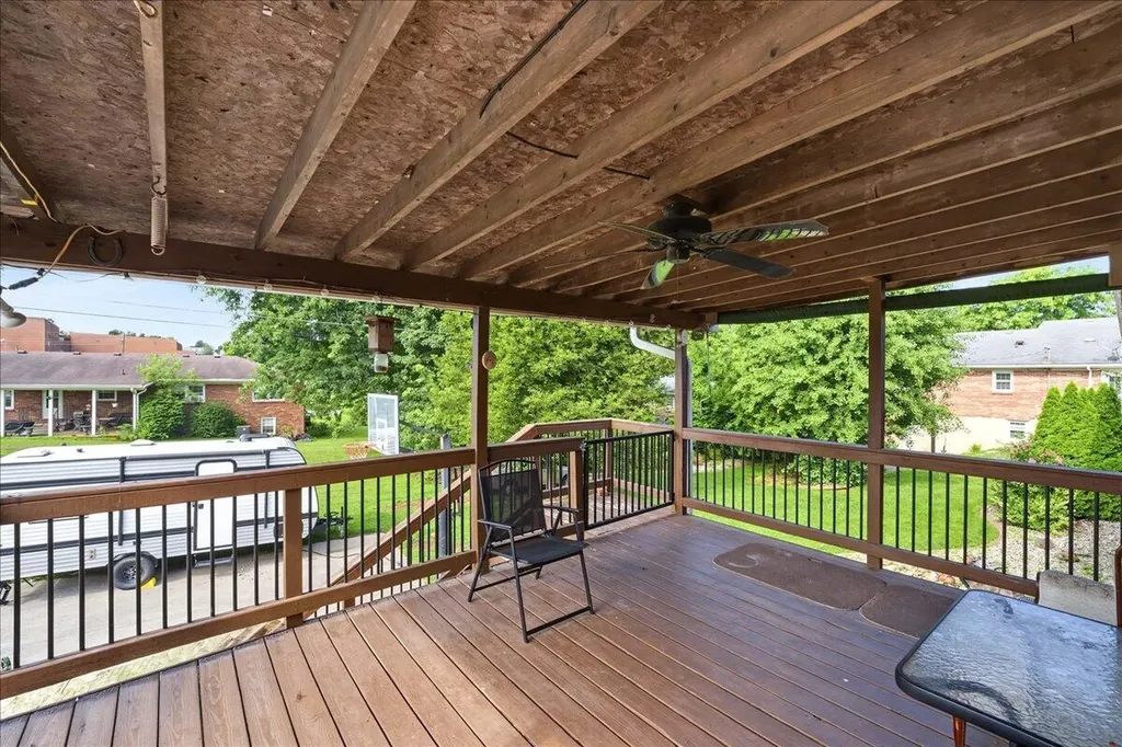 102 Dogwood Drive Lancaster KY 40444