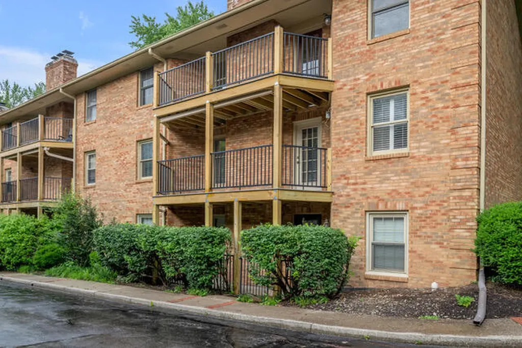 1167 Turkey Foot Road Lexington KY 40502